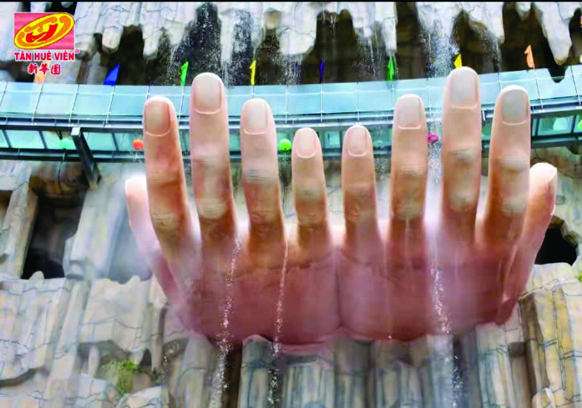 cầu kính T6an Huê Viên