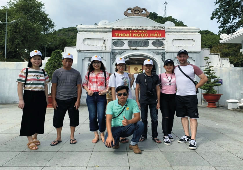 Lăng Thoại Ngọc Hầu Núi Sam -  tour lục tỉnh miền tây