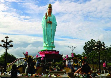 Ba nô biểu tượng mũi Cà Mau