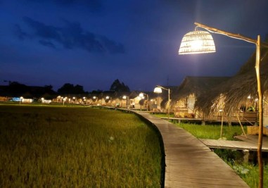 Chùa Lá Sen Vua Phước Kiểng